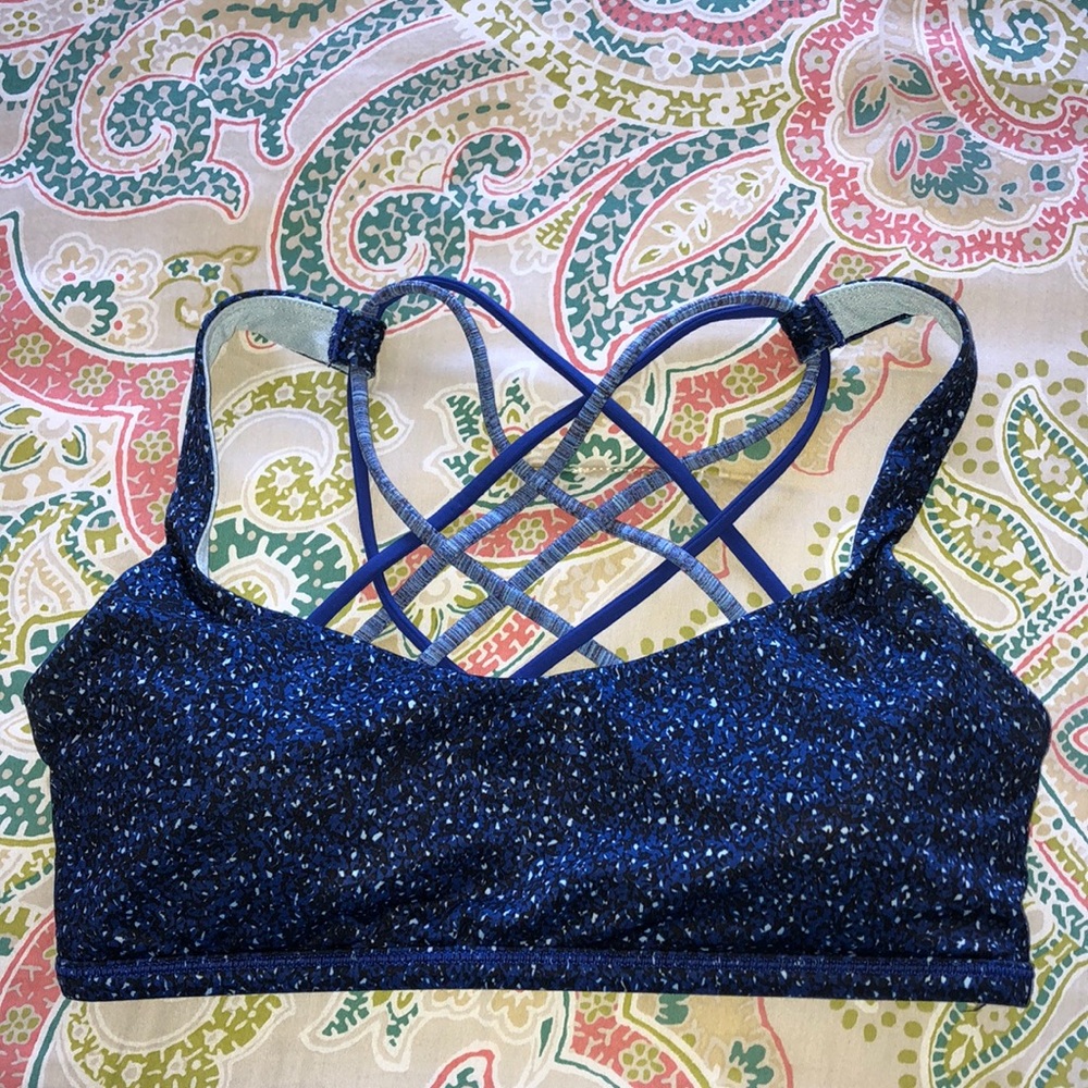 Lulu Lemon Free to Be Sports Bra